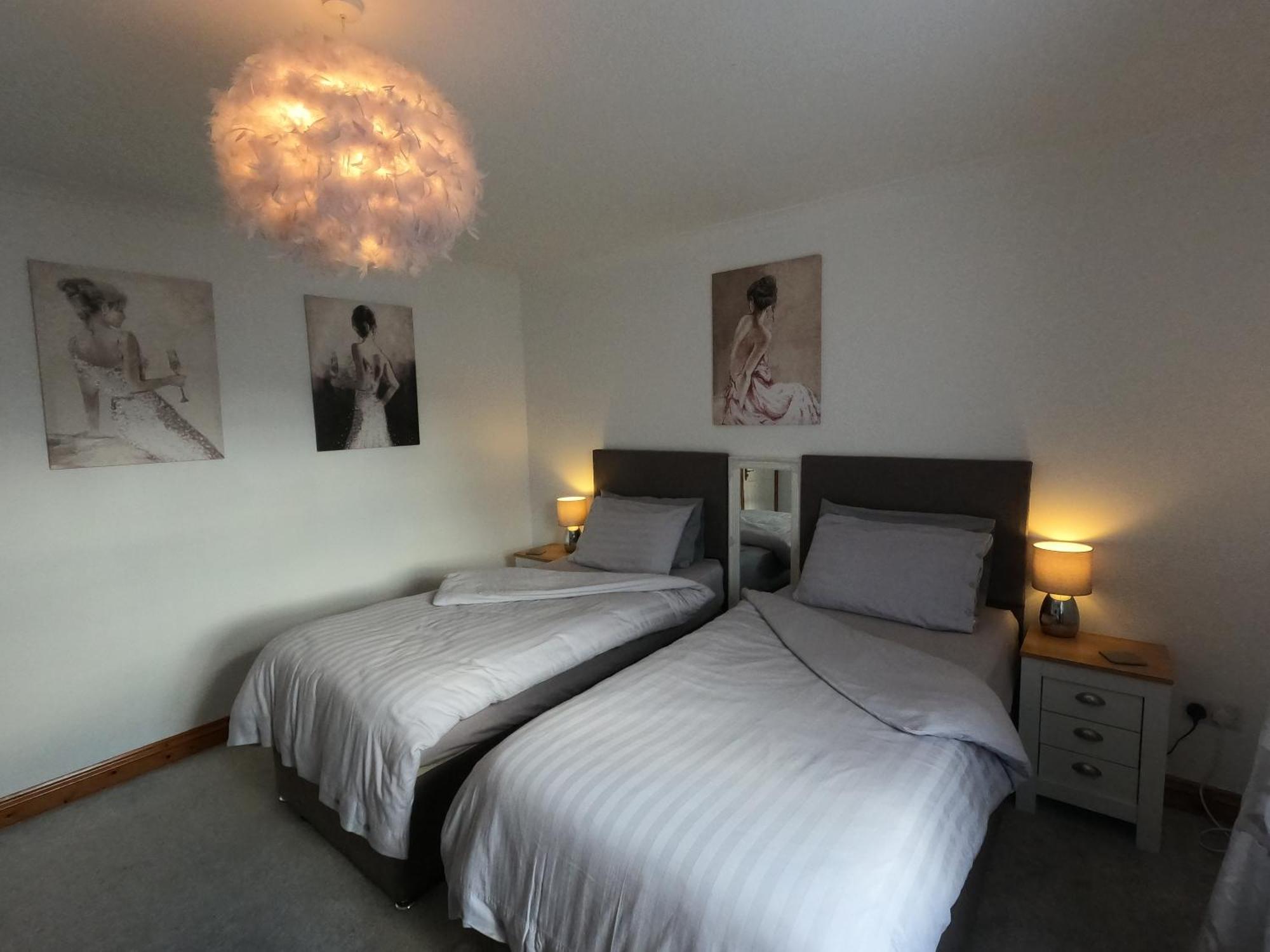 Cribyn Lodge Брекон Экстерьер фото